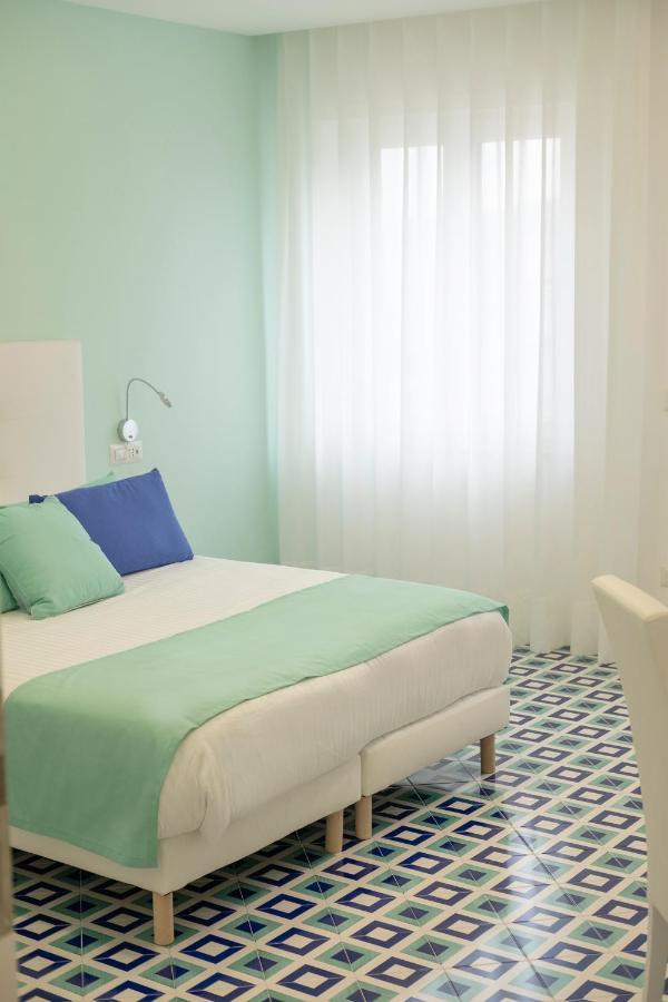 Bed and Breakfast Domus Sole Sorrento Exteriér fotografie